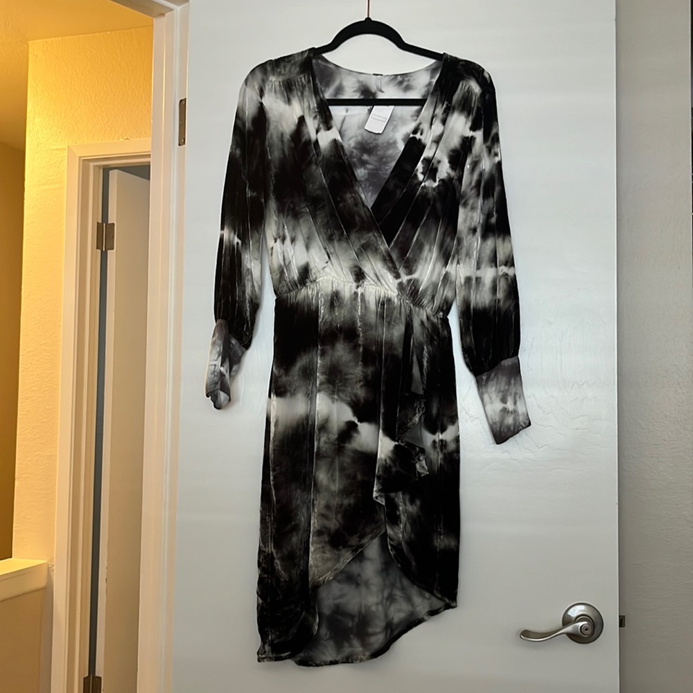 NWT High Low Tie Dye Velvet Dress